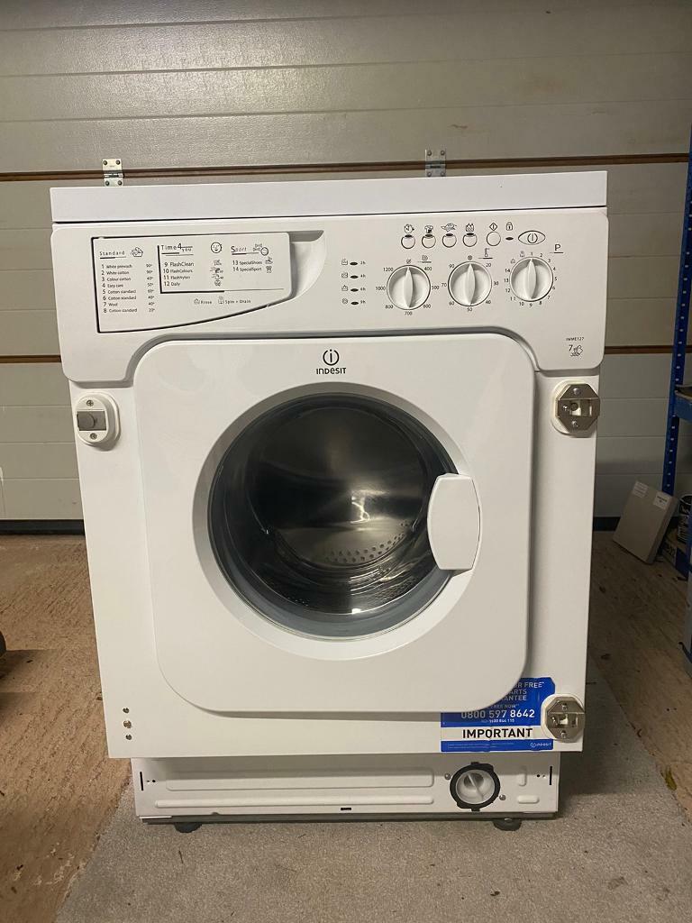 Indesit Integrated Washing Machine in Teignmouth, Devon Gumtree