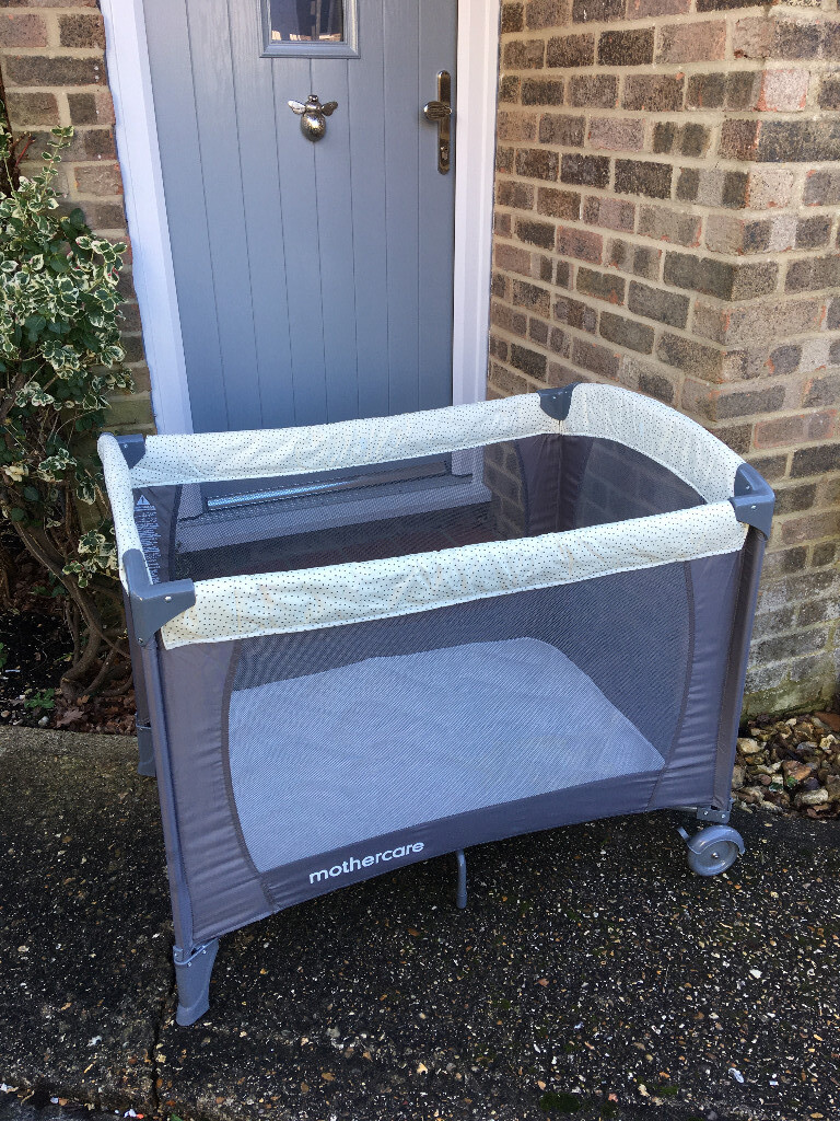 Mothercare Travel Cot / PlayPen with Mattress in Romsey, Hampshire