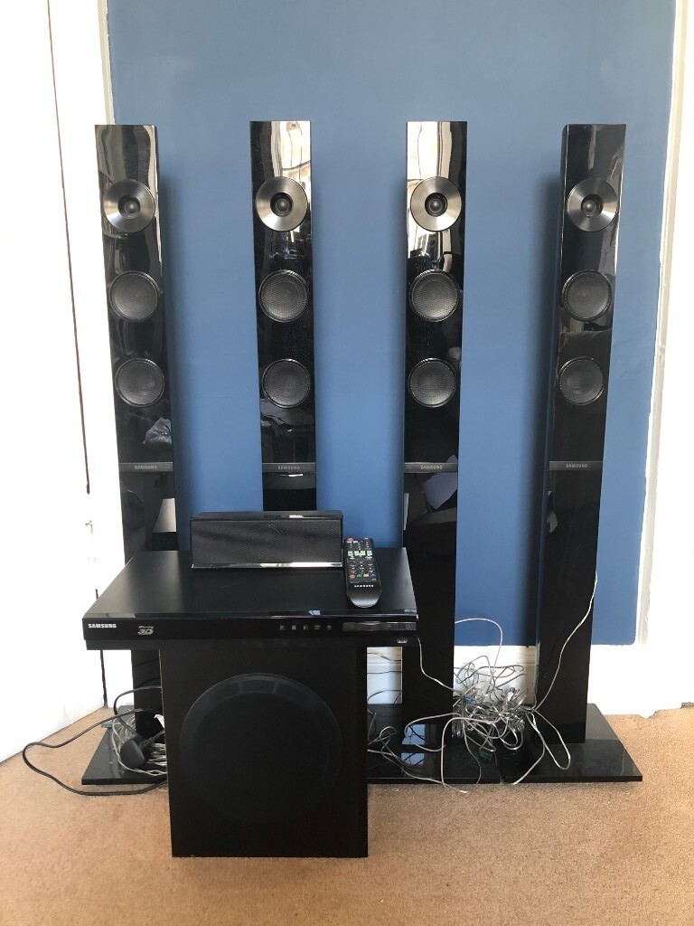 Samsung 3D BluRay/DVD Player & 5.1 Surround Sound Speakers in