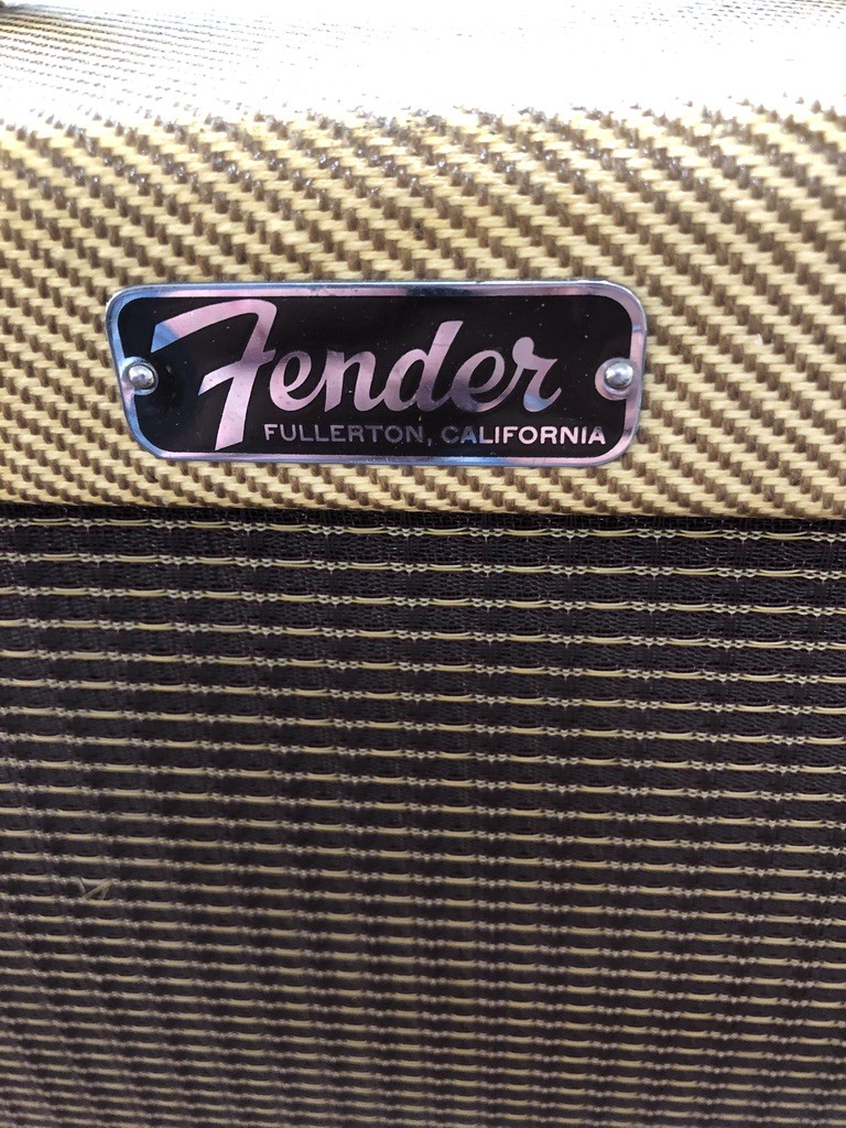1962 Fender Champ-Amp Guitar Tube Amplifier Vintage Original Tweed. Excellent!