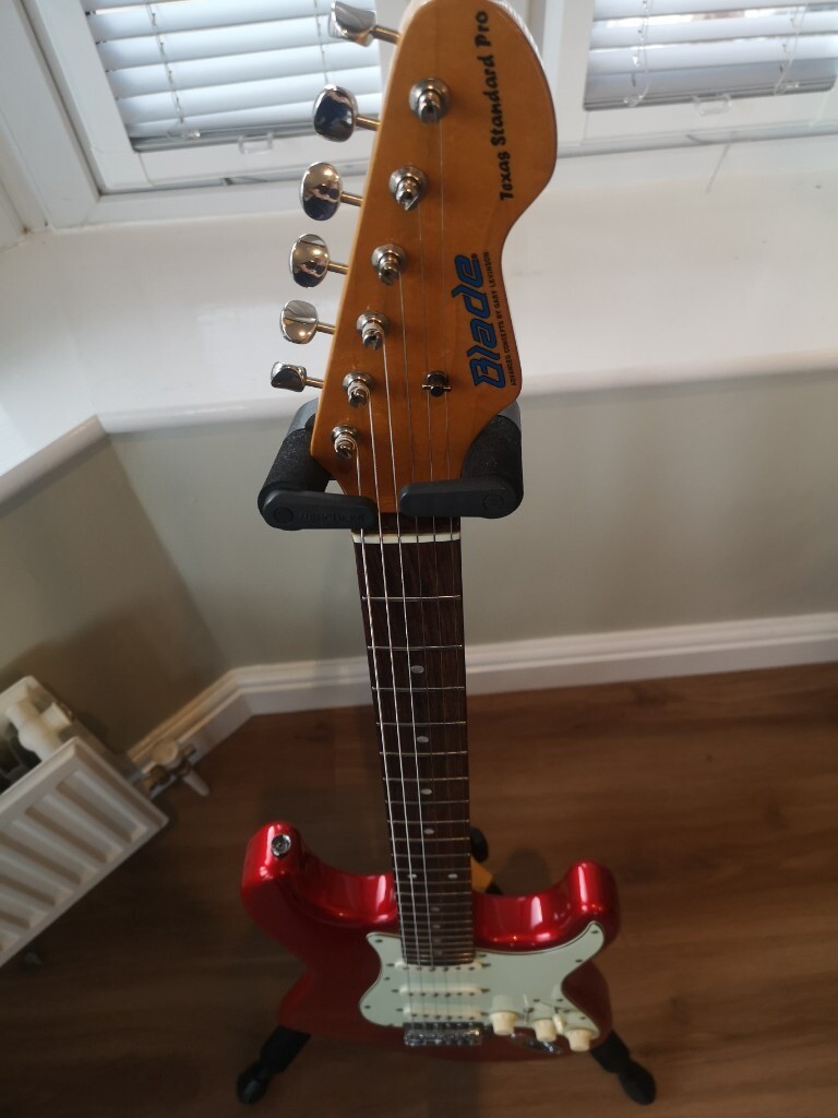 Candy Red Levinson Blade Texas Standard Pro Guitar with VSC. Very Good