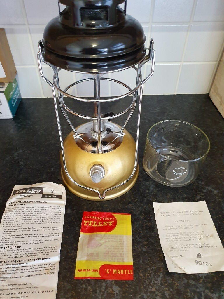 Vintage tilley paraffin oil lamp light vgc boxed free delivery man cave
