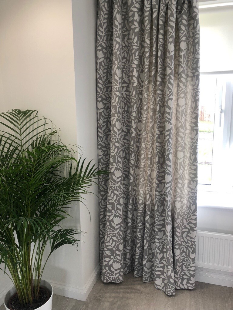 Beautiful Grey And White Curtains In Dunfermline Fife Gumtree
