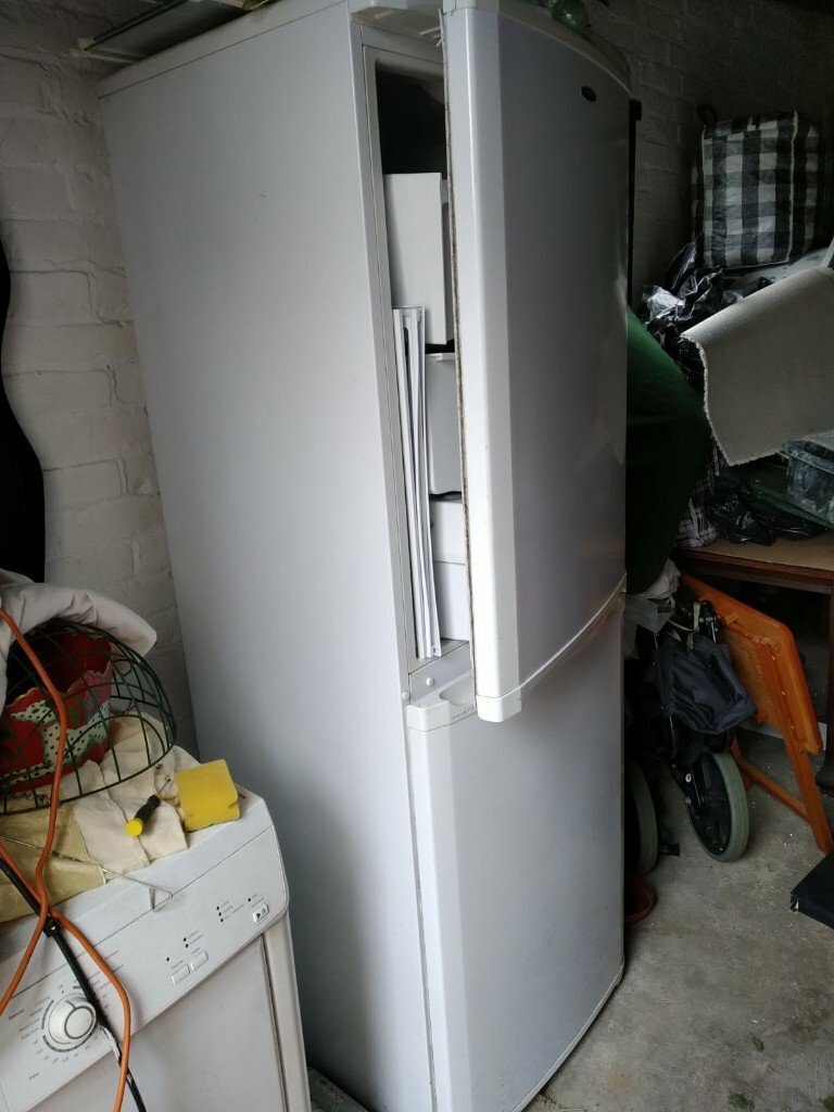 Used fridge freezer in good condition. in GoringbySea, West Sussex