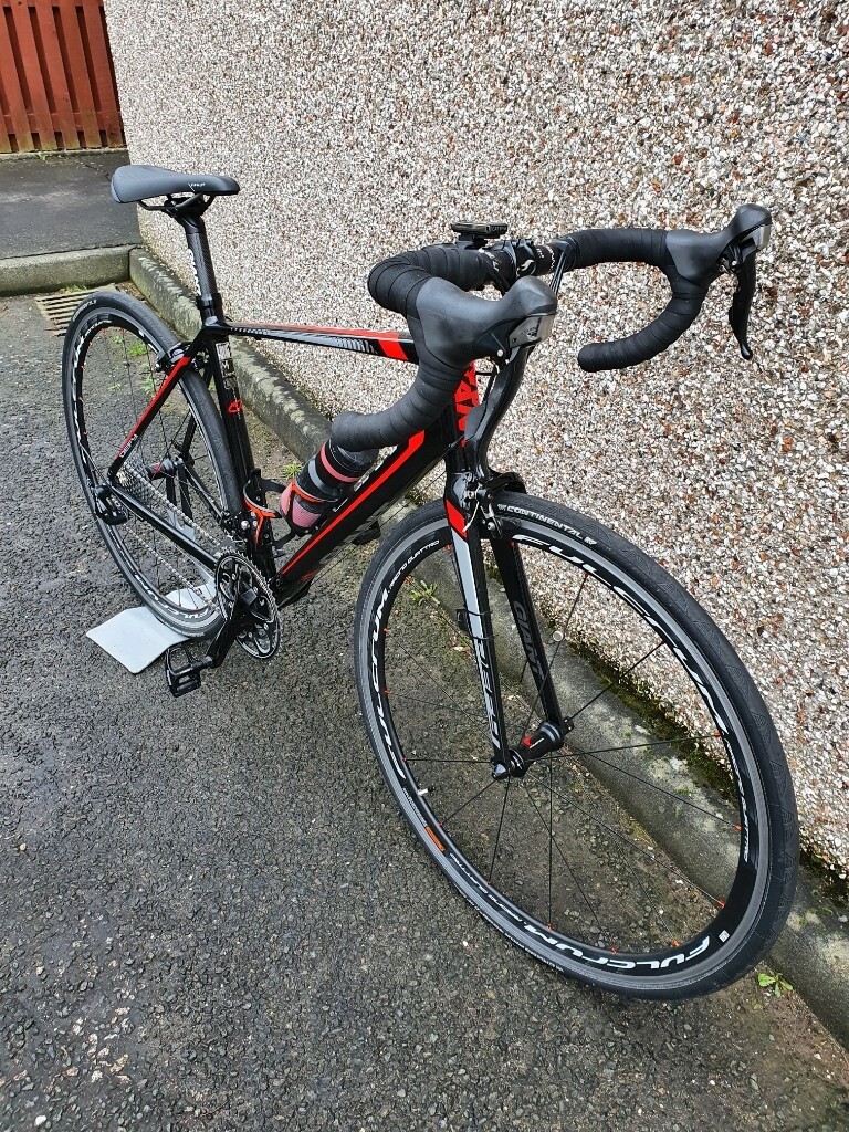 For sale Giant Defy 1 Aluxx sl aluminium frame road bike Medium fram