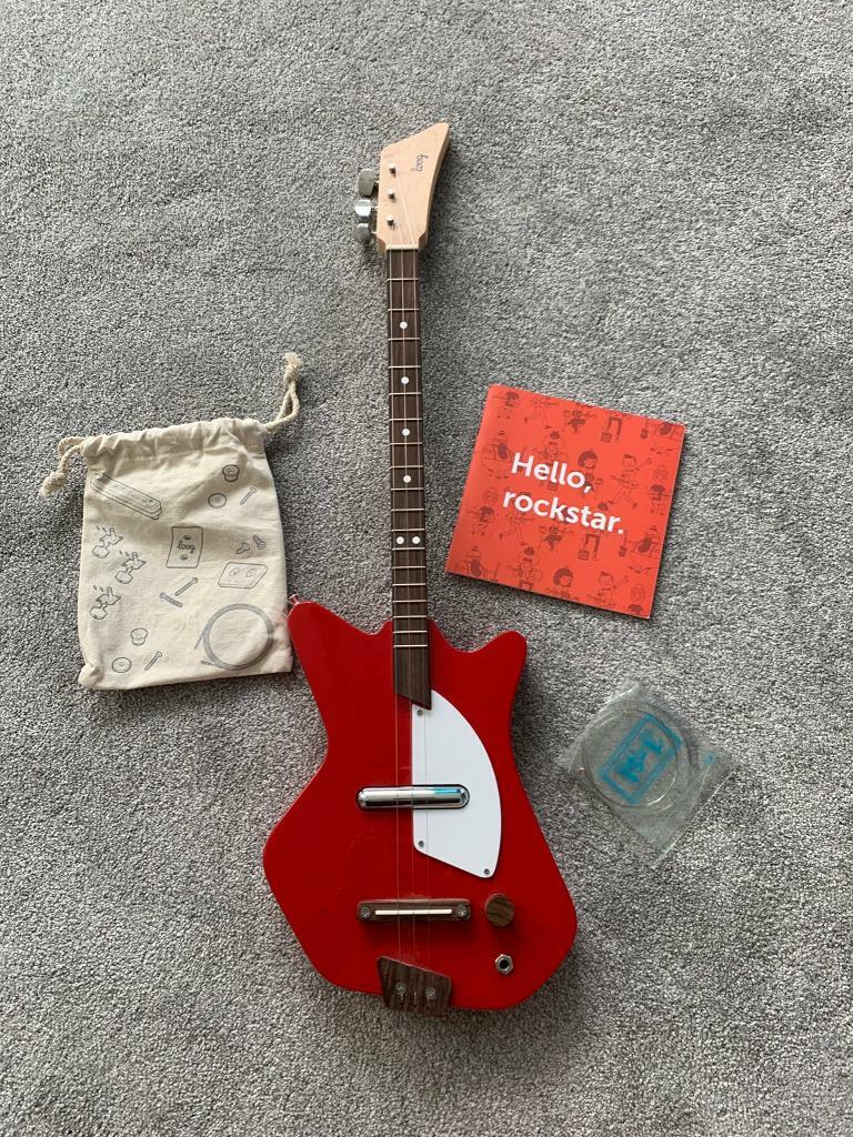 Kids loog electric guitar in Newton Mearns, Glasgow Gumtree