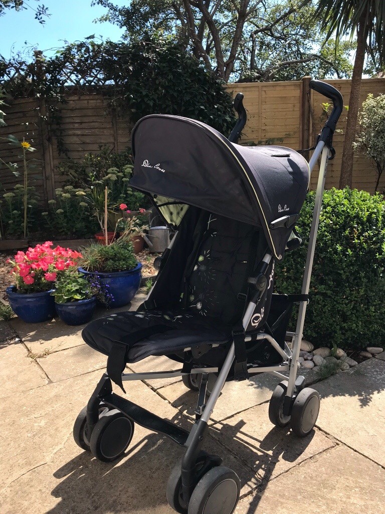 Silver Cross Pop pushchair light, easy to fold and in great condition