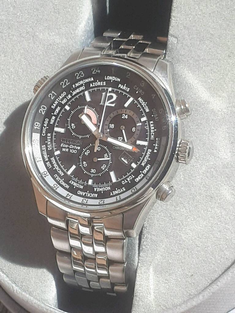 2011 CITIZEN ECO DRIVE SOLAR POWERED WORLD TIMERE CHRONOGRAPH ALL STAINLESS WATCH BOX PAPERS