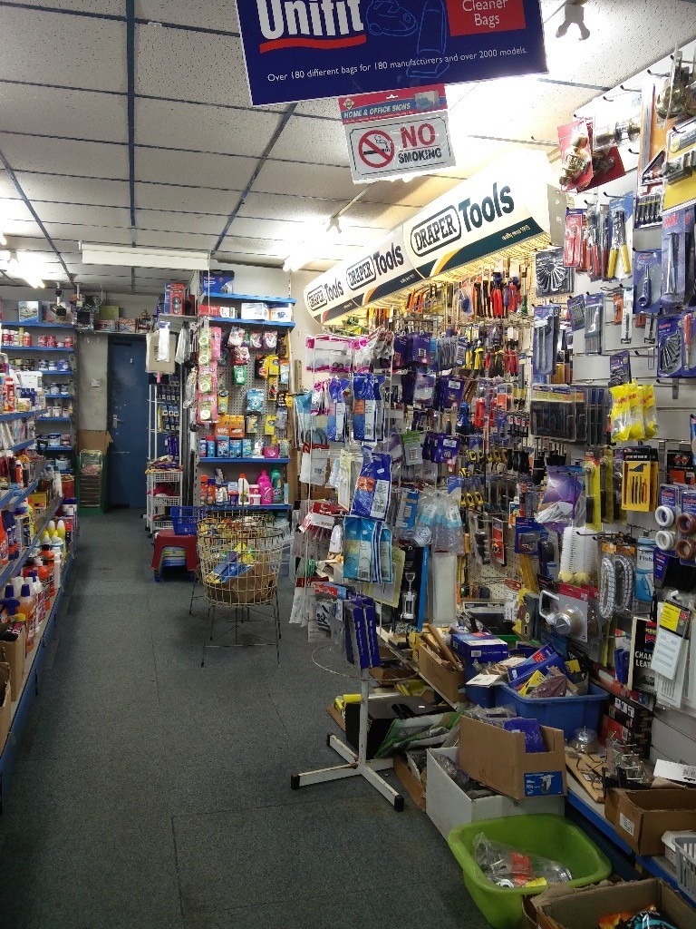 HARDWARE SHOP CLOSING DOWN. URGENT CLEARANCE OF ALL HARDWARE ITEMS