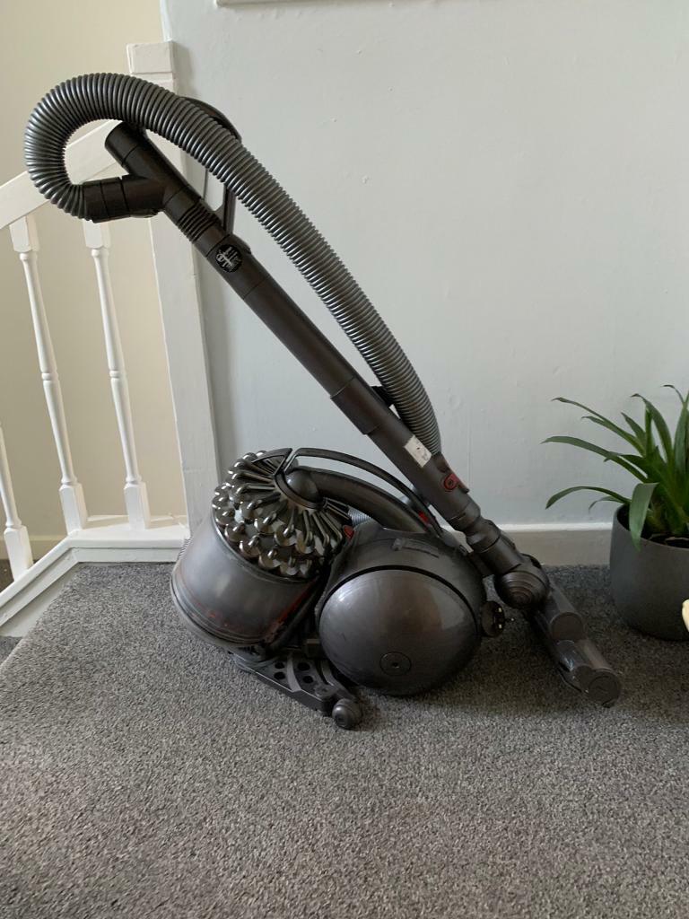 Dyson dc54 hoover in Dundee Gumtree