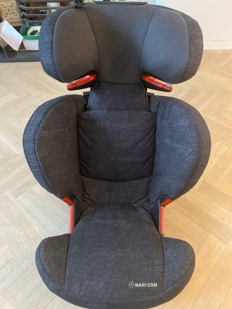 Maxi Cosi RodiFix AirProtect Car Seat, ISOFIX 3.5 12 Years, 1536