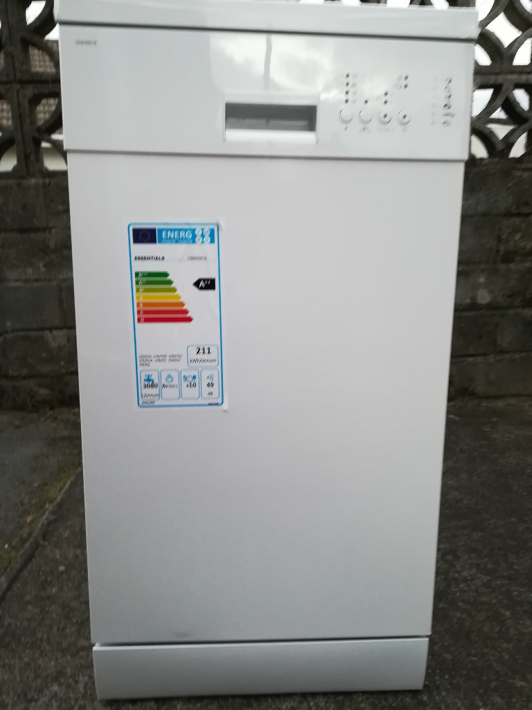 Brand New ! Slimline CE Dishwasher CDW45W18 in Bridgend Gumtree