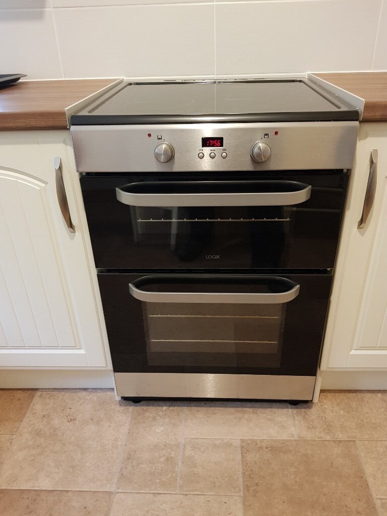 Logic free standing oven with Induction hob in Guisborough, North