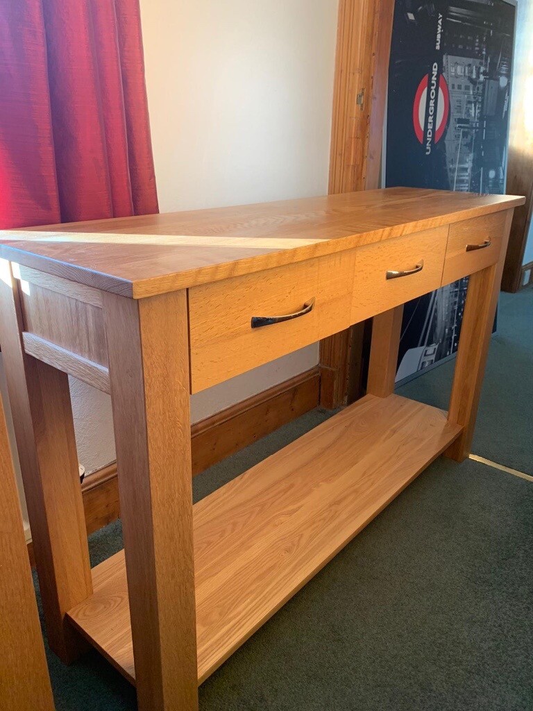 Solid Oak Console Table in Banchory, Aberdeenshire Gumtree