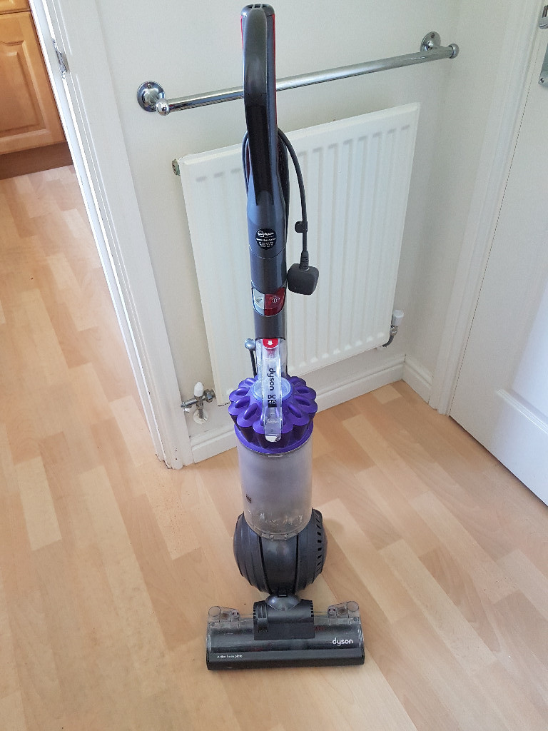 hobbs vacuum cleaner center