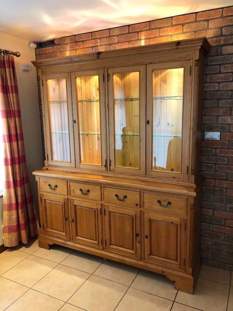 Large Kitchen Dresser With Glass Doors And Shelves And Lights 6ft