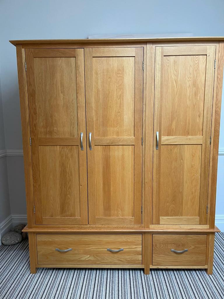 Solid Oak triple wardrobe & matching shelf unit in Redland, Bristol