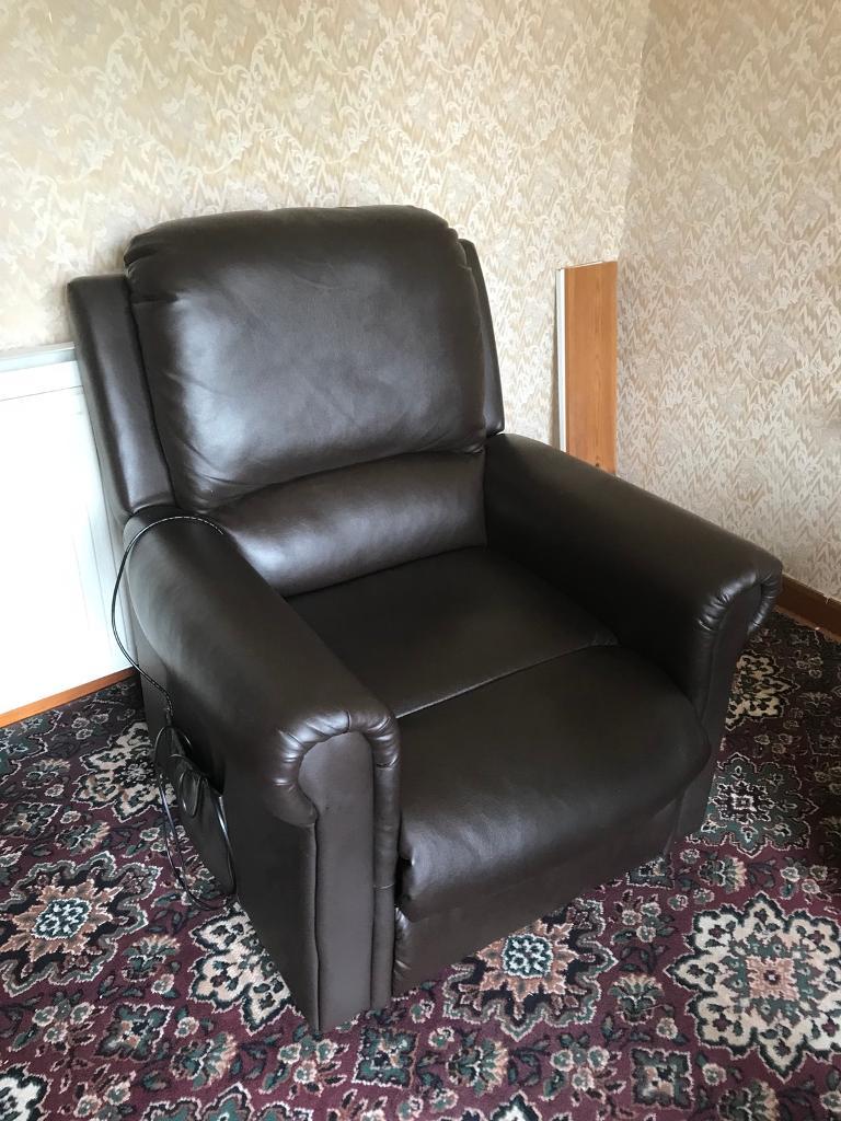 Dark brown electric recliner chair in Kelty, Fife Gumtree