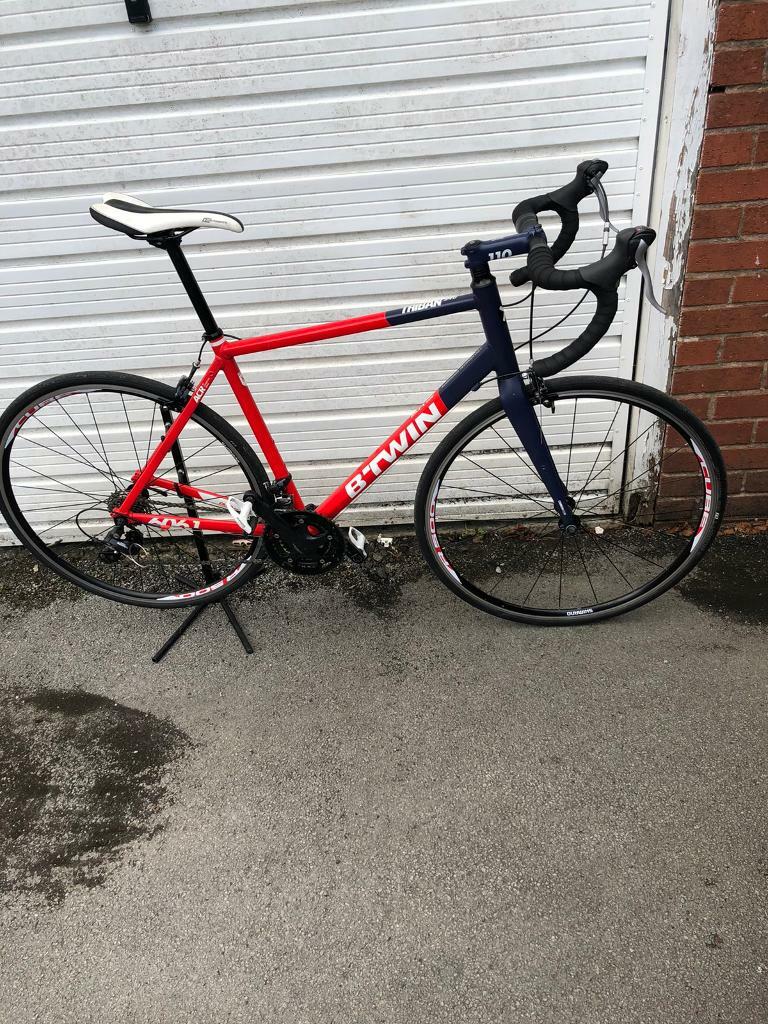 58cm, btwin road bike, large, 700c wheels, very good condition in