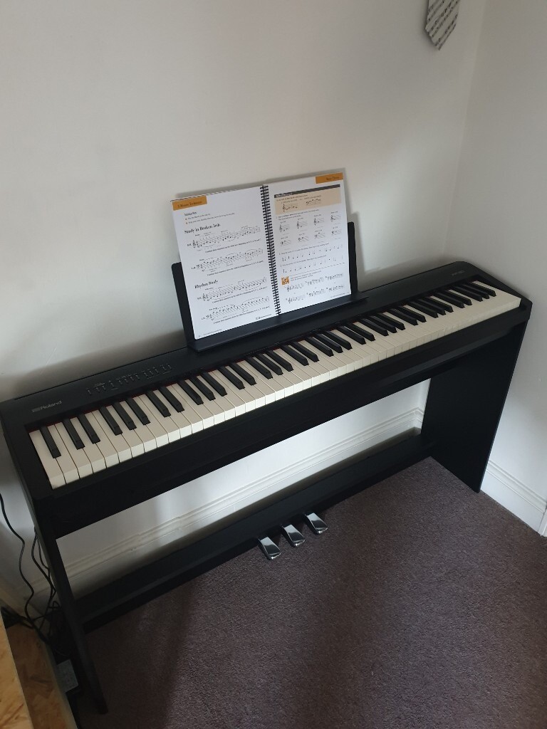 AS NEW Roland FP30 Digital Piano With Stand Unit and