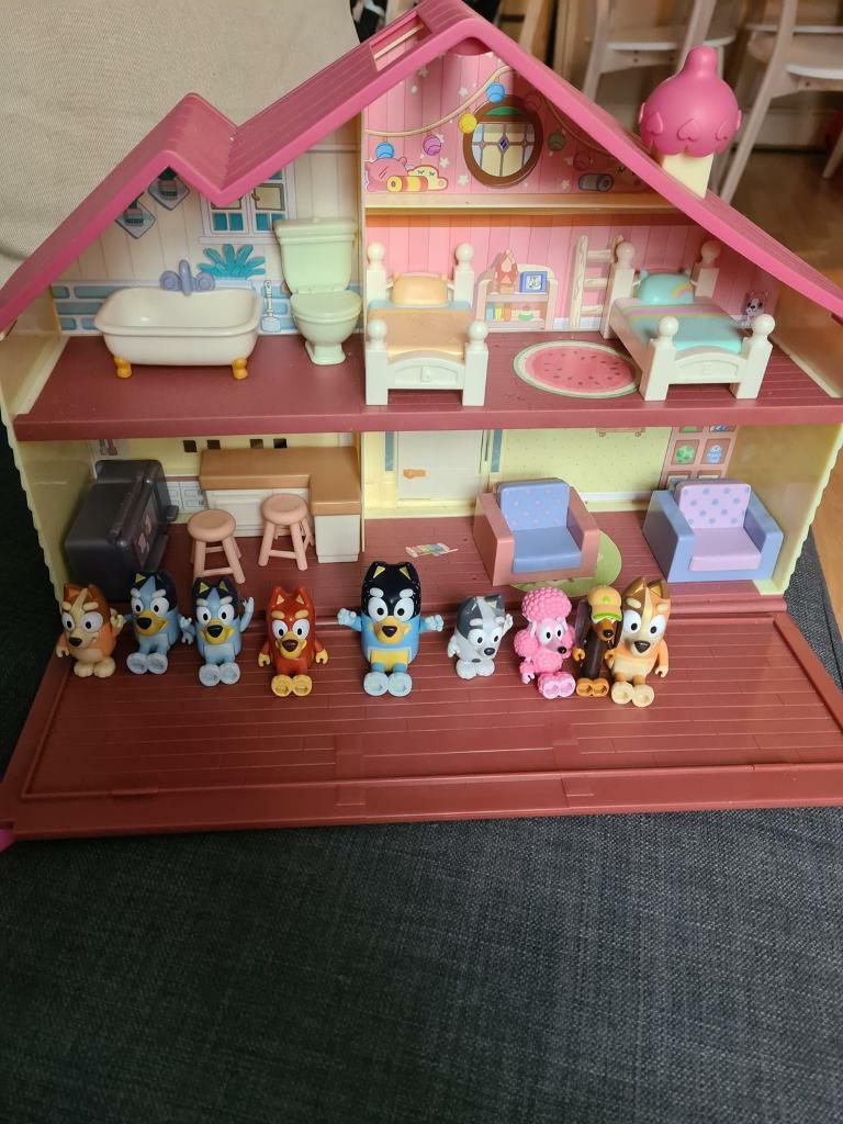 Bluey family house PlaySet in Edmonton, London Gumtree