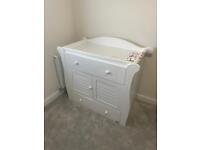 Tutti Bambini Marie Baby Changing Unit / Chest