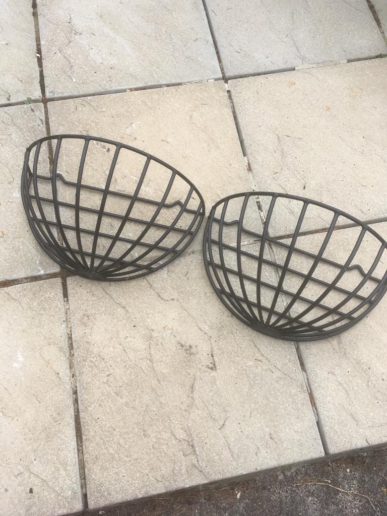 Two oval hanging baskets in Verwood, Dorset Gumtree