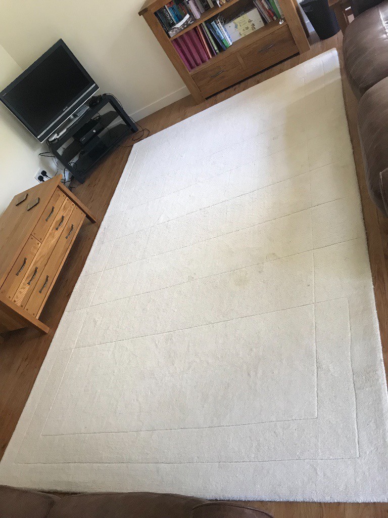 For Sale Large Cream Ikea Rug, 2m 3m. Excellent Condition in