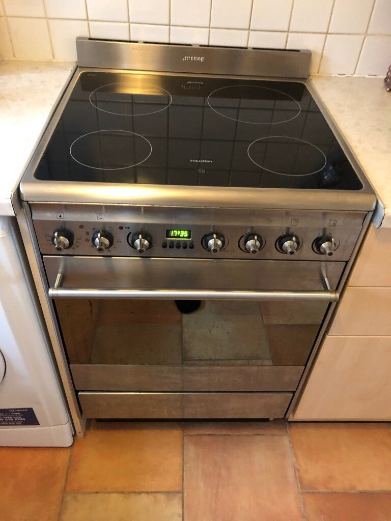 Freestanding Smeg Oven Cooker & Induction Hob. Self Cleaning in