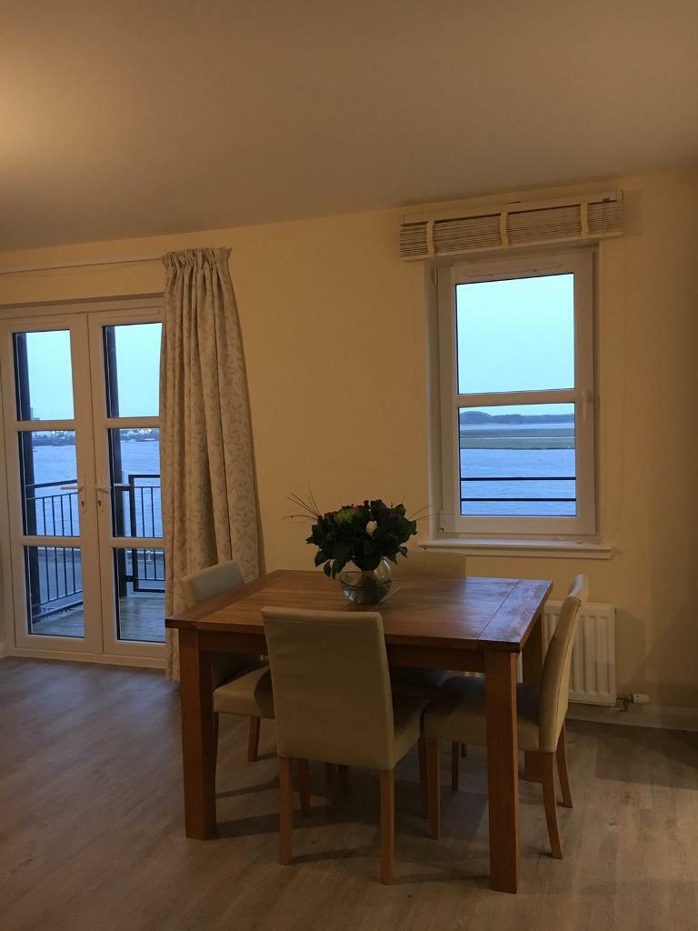 Stunning Irvine Harbourside 2 Bedroom Flat with uninterrupted Views to