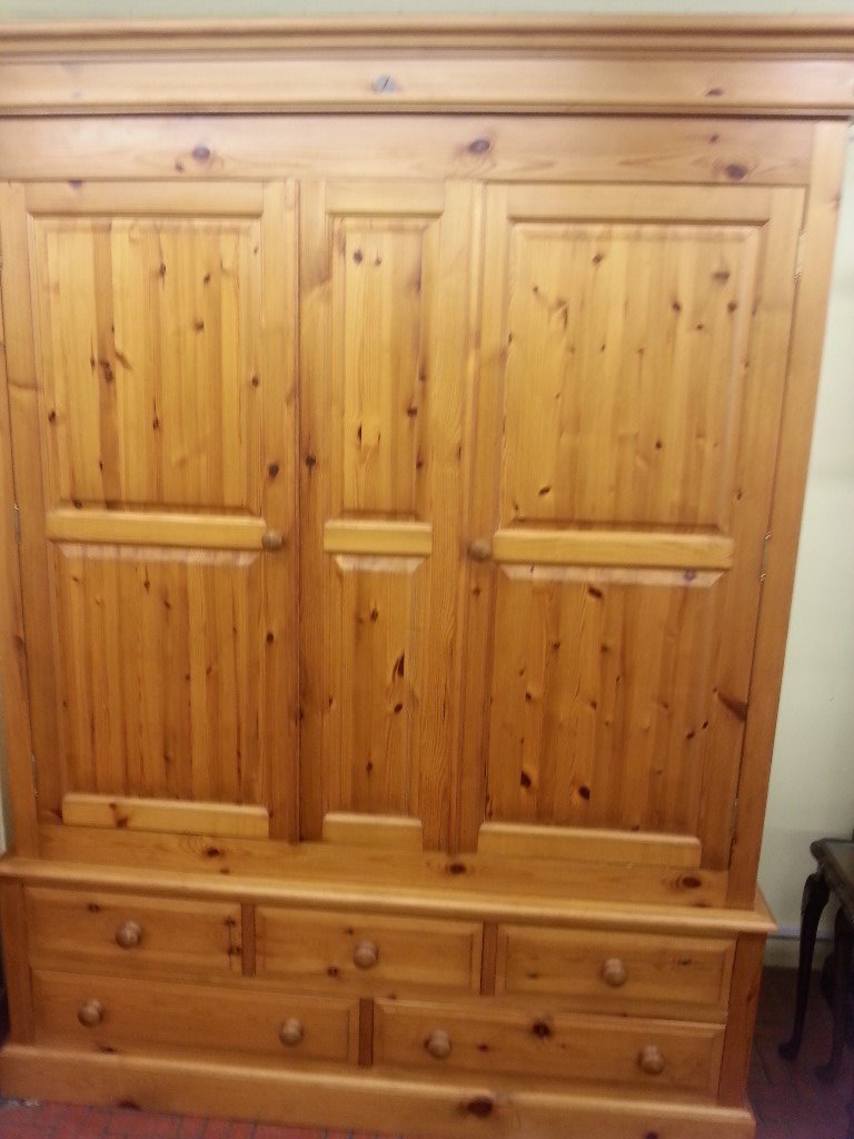 large pine wardrobe with 5 drawers free local delivery in Kings Lynn