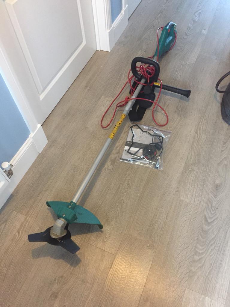Bosch AFS 2337 strimmer/ brush cutter in East Kilbride, Glasgow