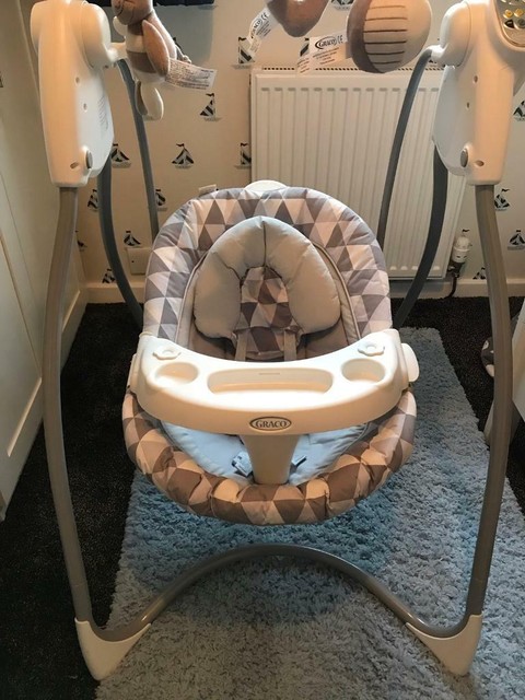 Graco Lovin Hug Baby Swing 25 No Offers In Pendlebury Manchester Gumtree