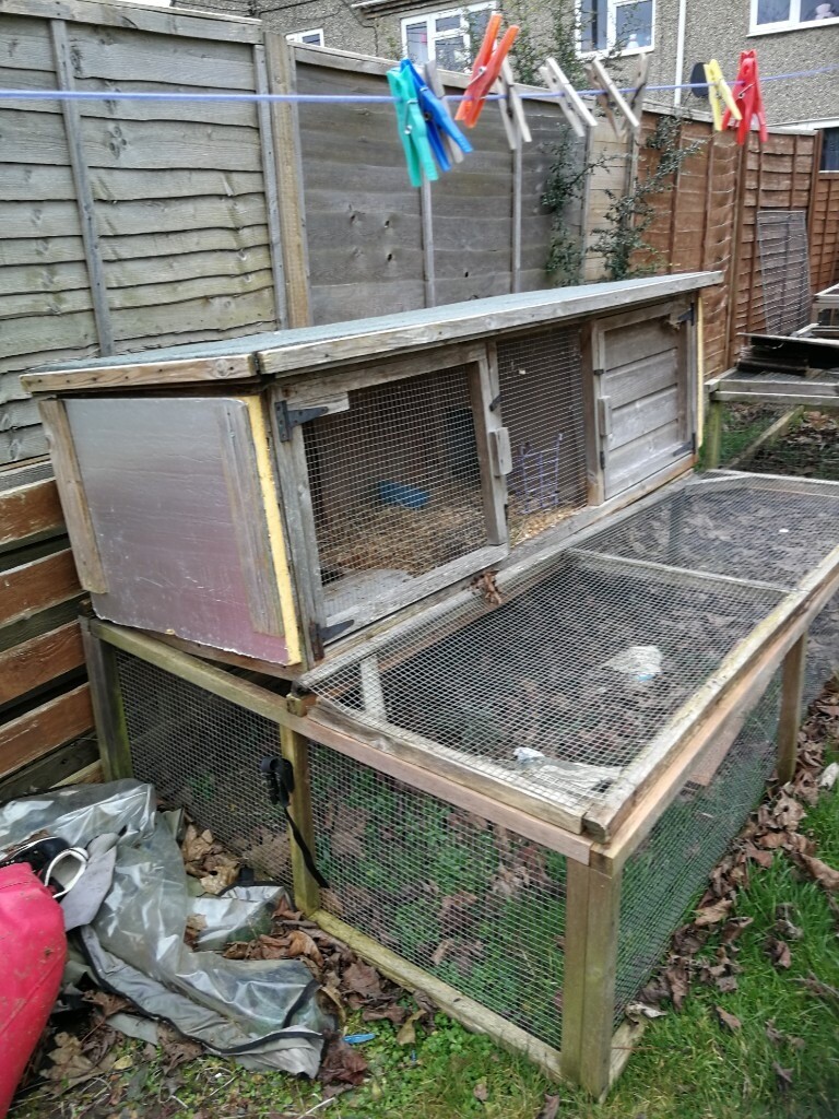 Rabbit hutch and run in Chipping Norton, Oxfordshire Gumtree