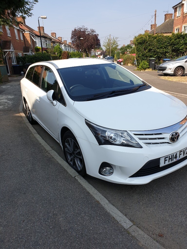 Toyota, AVENSIS, Estate, 2014, SemiAuto, 2231 (cc), 5 doors in