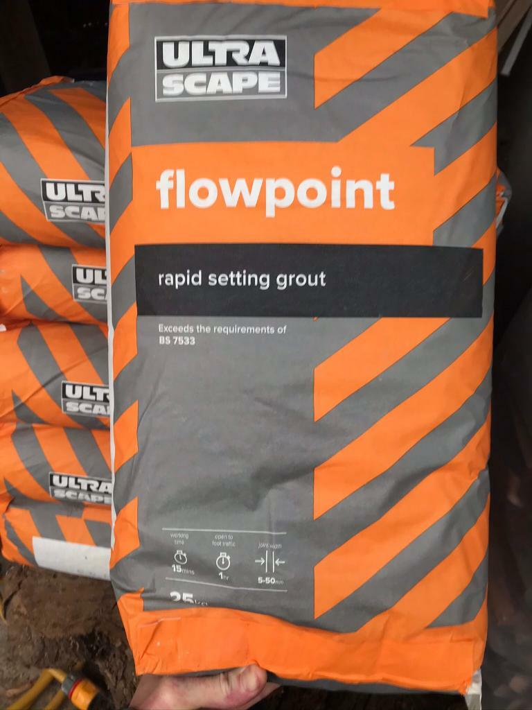 PATIO GROUT FLOWPOINT RAPID SET FLOWABLE GROUT in Caldicot