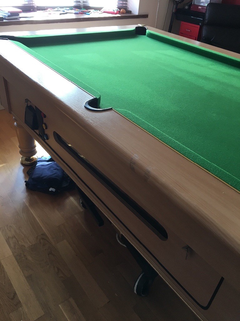 Dual operated pool table pub style in Timperley, Manchester Gumtree