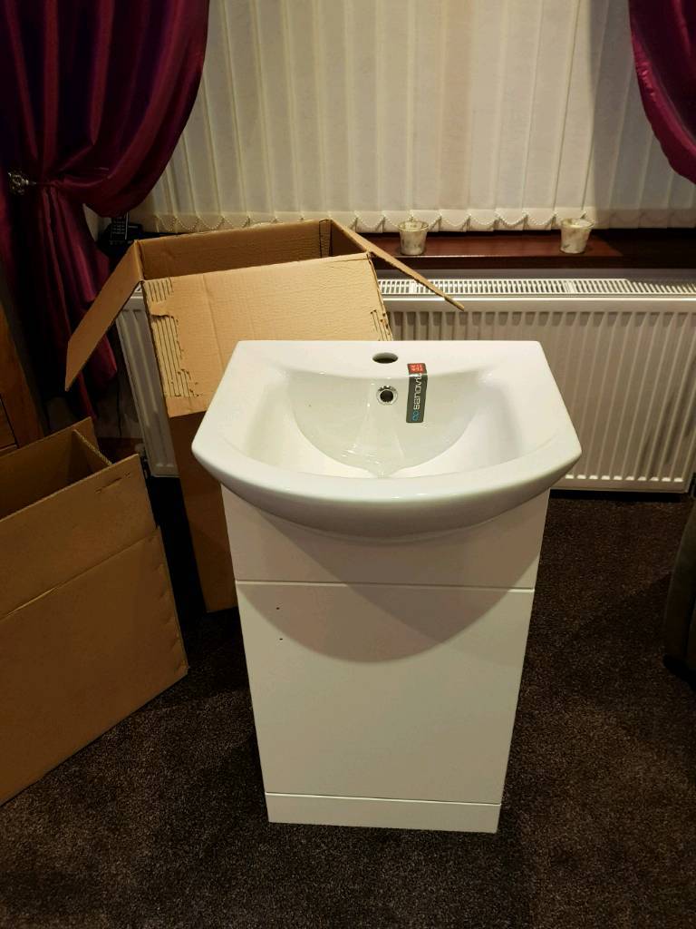 450mm sink and vanity unit in Stanley, County Durham Gumtree