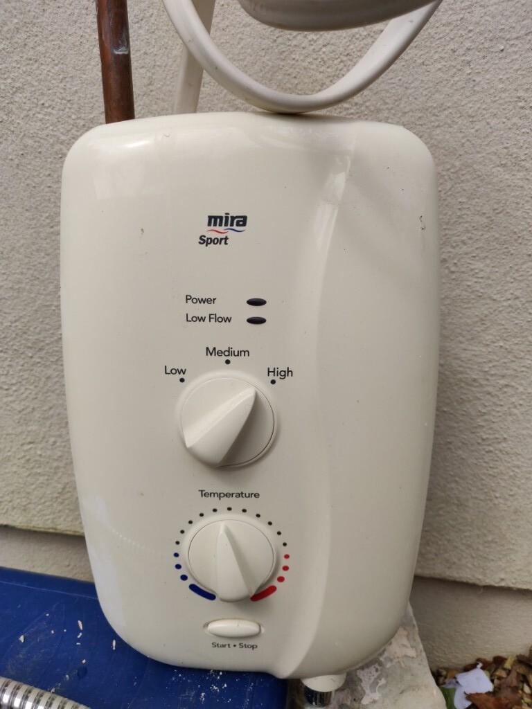 MIRA SPORT Electric Shower in Verwood, Dorset Gumtree