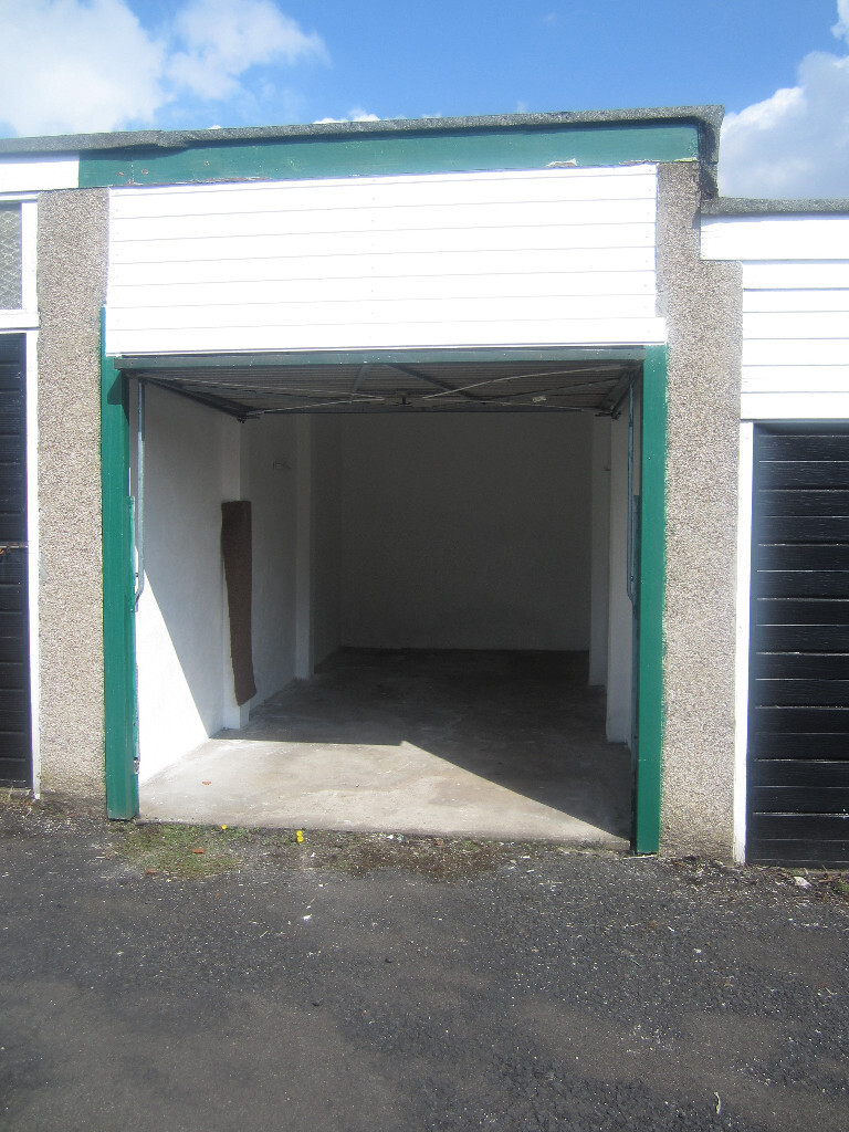 Garage / Lock Up for rent Glasgow (off Great Western Road) in