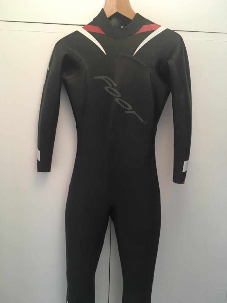 Men’s foor wetsuit in Ottery St Mary, Devon Gumtree