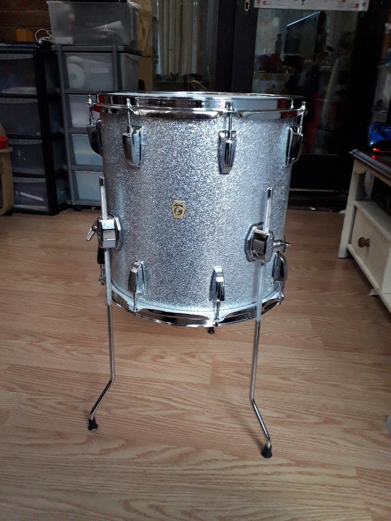 Ludwig Vintage 14" Floor Tom in Silver Sparkle in Milton Keynes