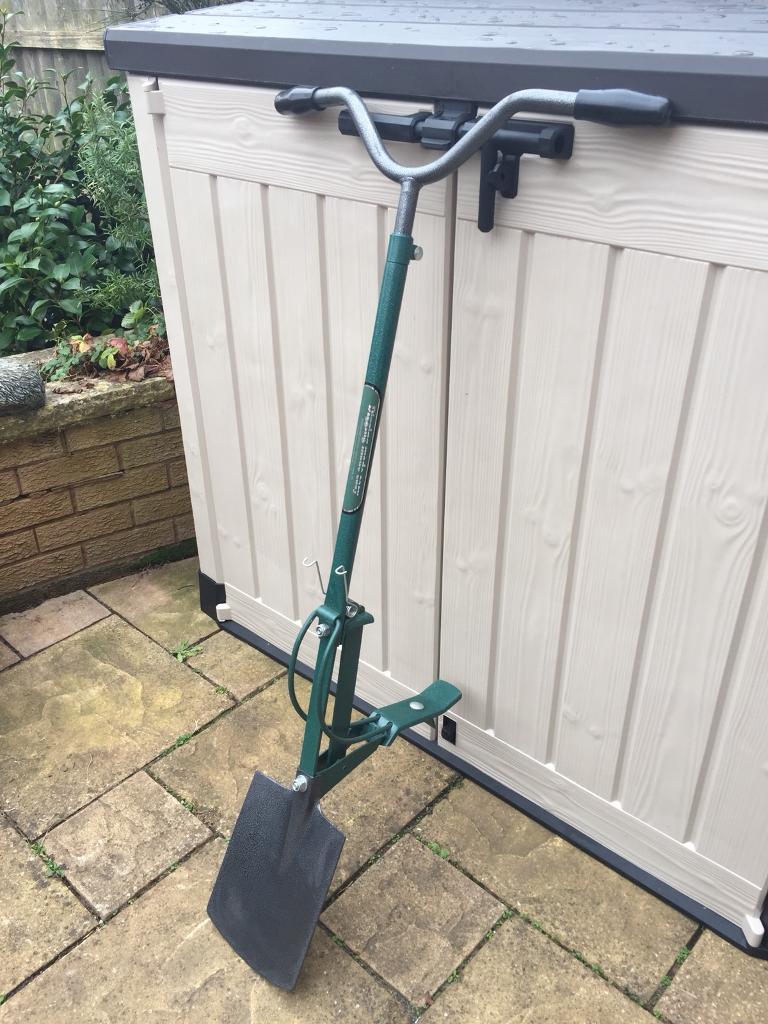 BRAND NEW Springloaded Backsaver spade & Fork Garden tool in