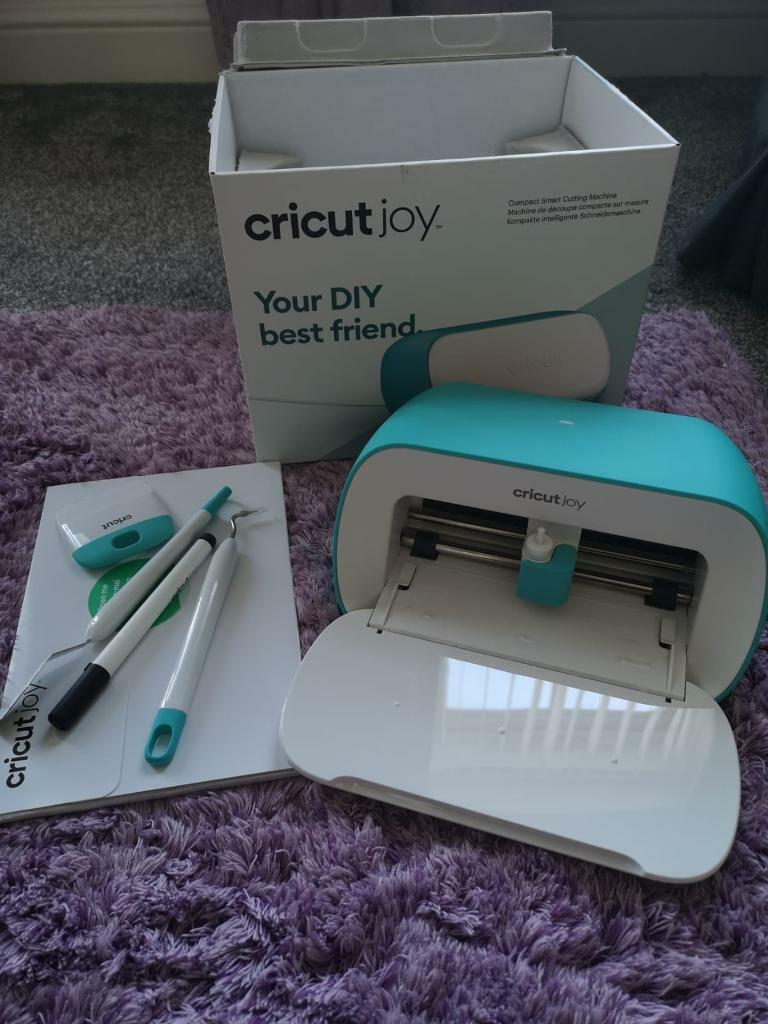 Cricut Joy machine As new hardly used in Nuneaton, Warwickshire