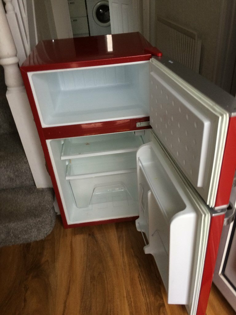 SLIMLINE RED MONTPELLIER UNDER COUNTER MINI FRIDGE WITH FREEZER COMP