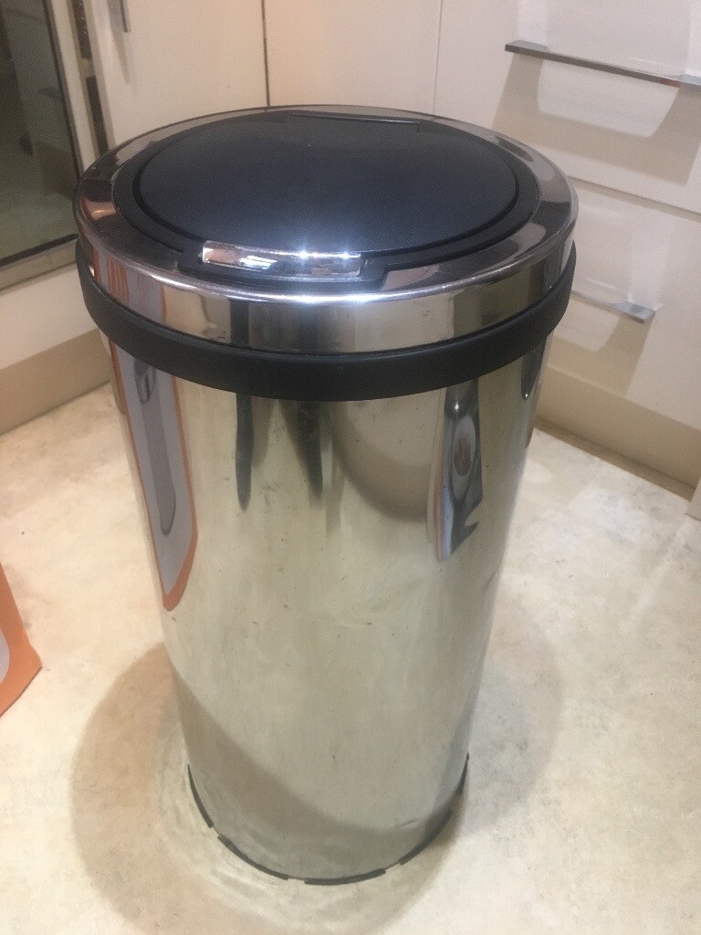 50 LTR CREAM SOFT TOUCH KITCHEN BIN in Newcastle, Tyne and
