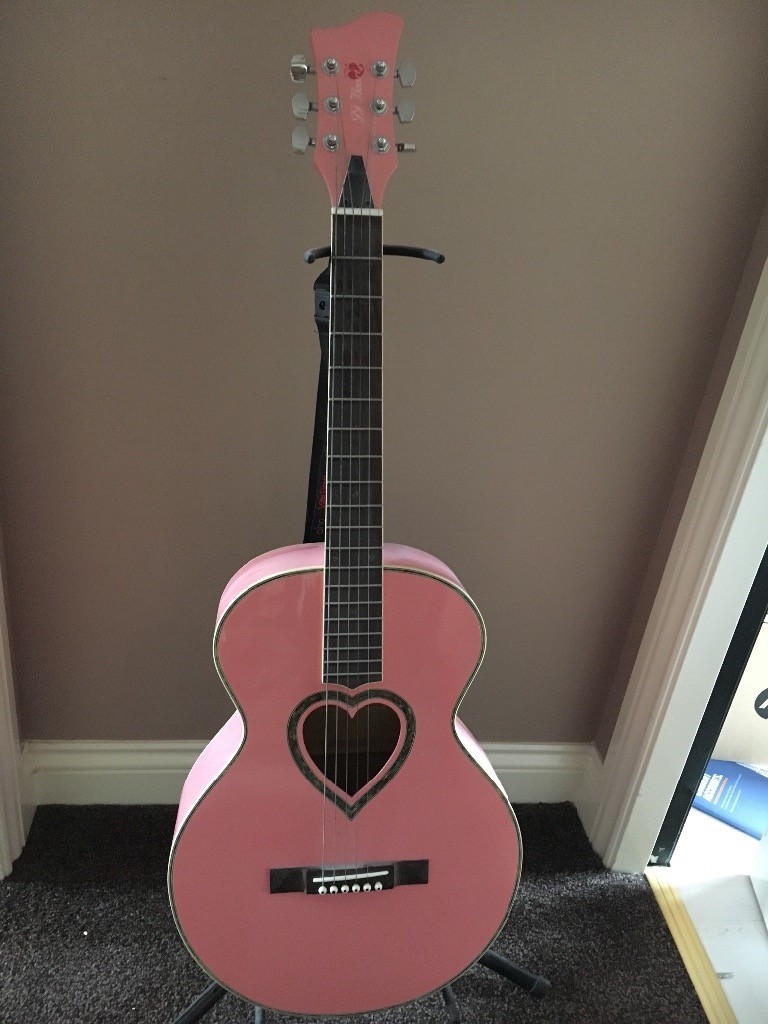JJ Heart Girls Pink Acoustic Guitar in Kingswood, East Yorkshire