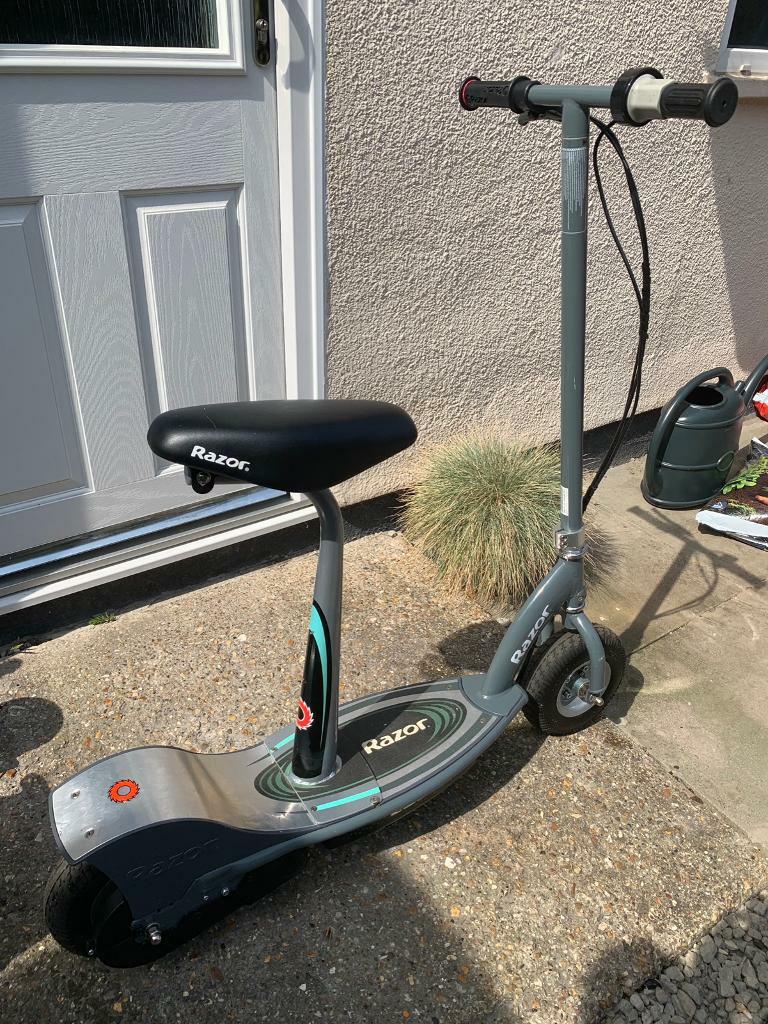 Electric Razor E300 Scooter in Cambridge, Cambridgeshire Gumtree