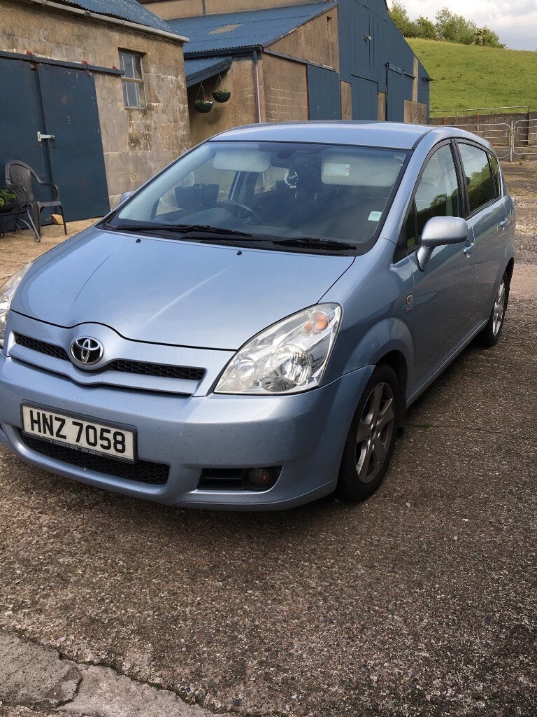 Toyota corolla verso 2005