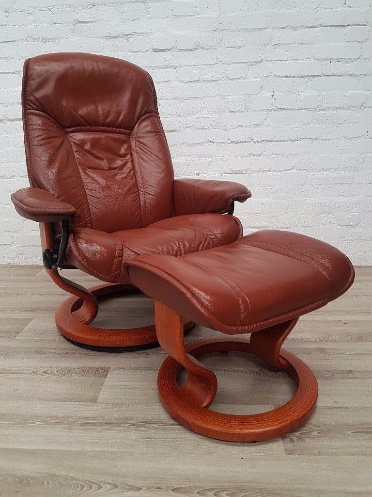 Ekornes Stressless Recliner Armchair With Footstool (DELIVERY AVAILABLE